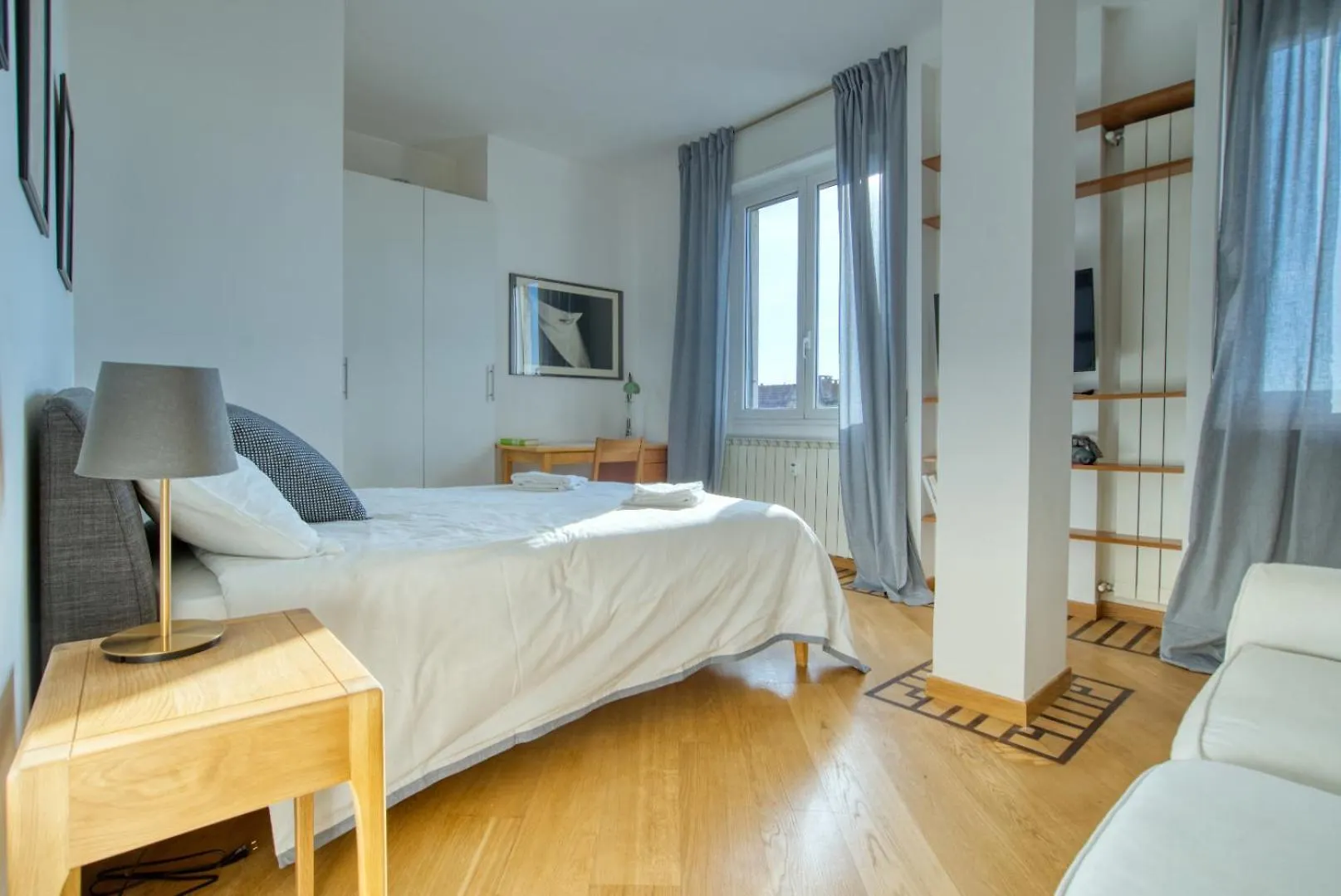Spacious Penthouse With Panoramic Terrace - 20 Minutes From San Siro & Duomo Milão