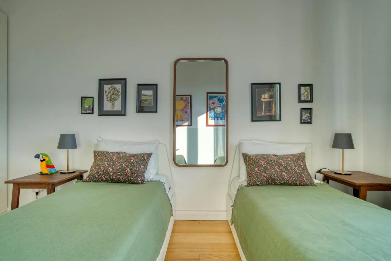 Apartment Spacious Penthouse With Panoramic Terrace - 20 Minutes From Duomo Milan