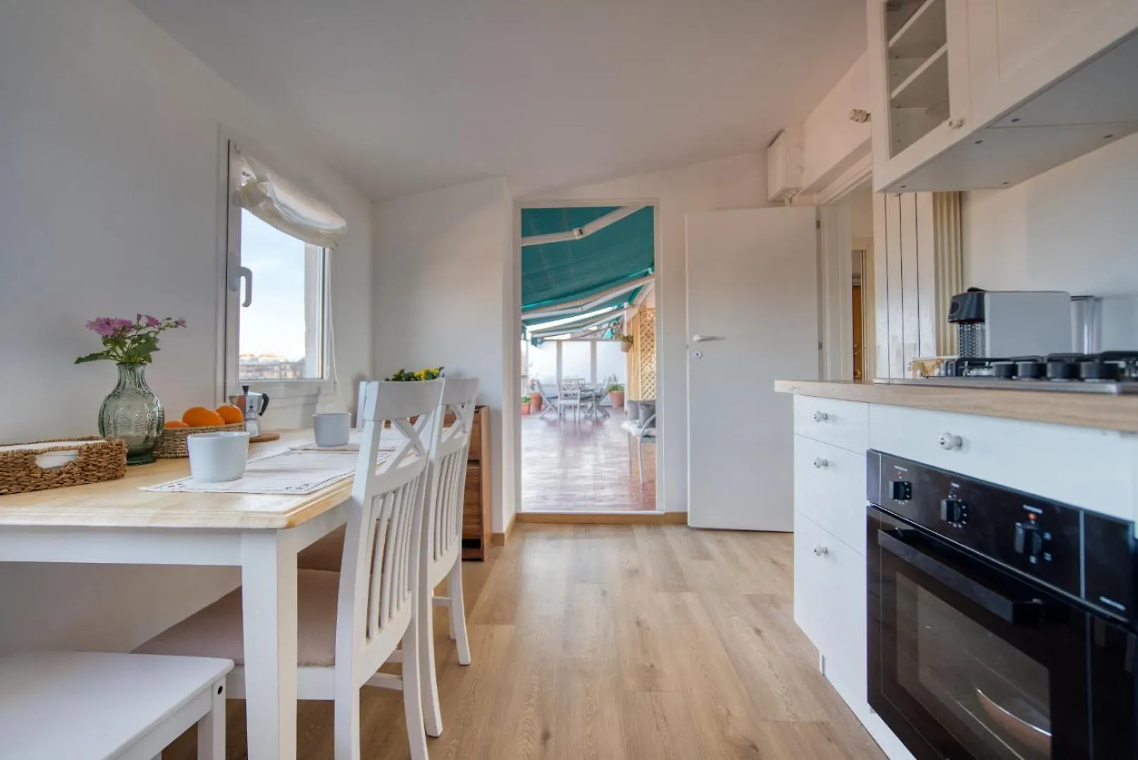 Apartment Spacious Penthouse With Panoramic Terrace - 20 Minutes From Duomo Milan Italy