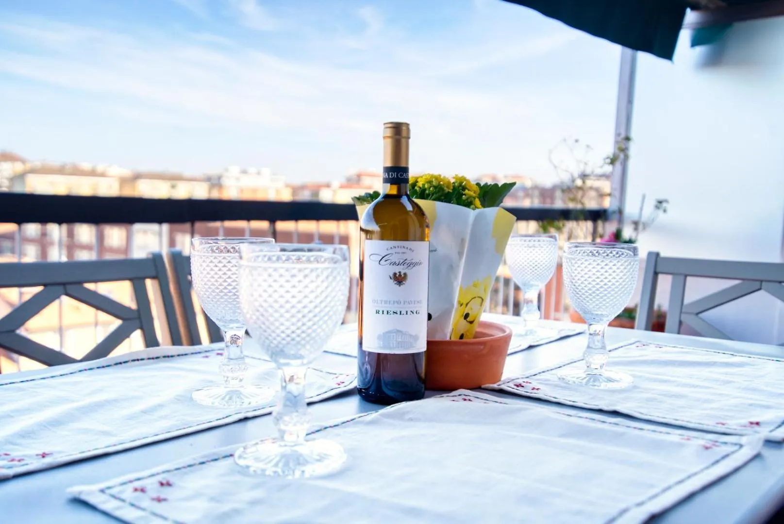 Apartment Spacious Penthouse With Panoramic Terrace - 20 Minutes From Duomo Milan