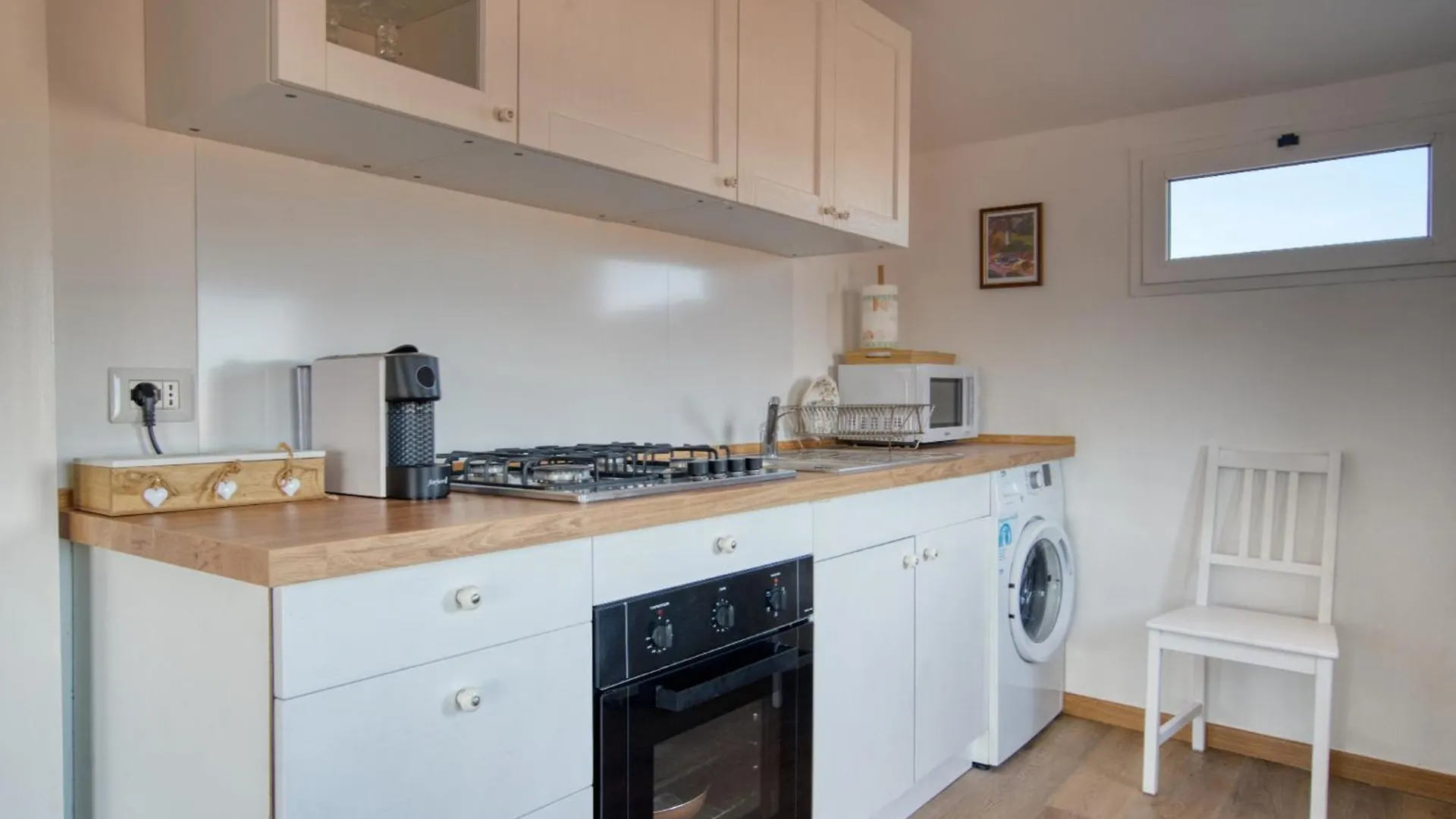 Spacious Penthouse With Panoramic Terrace - 20 Minutes From Duomo Milan Italy