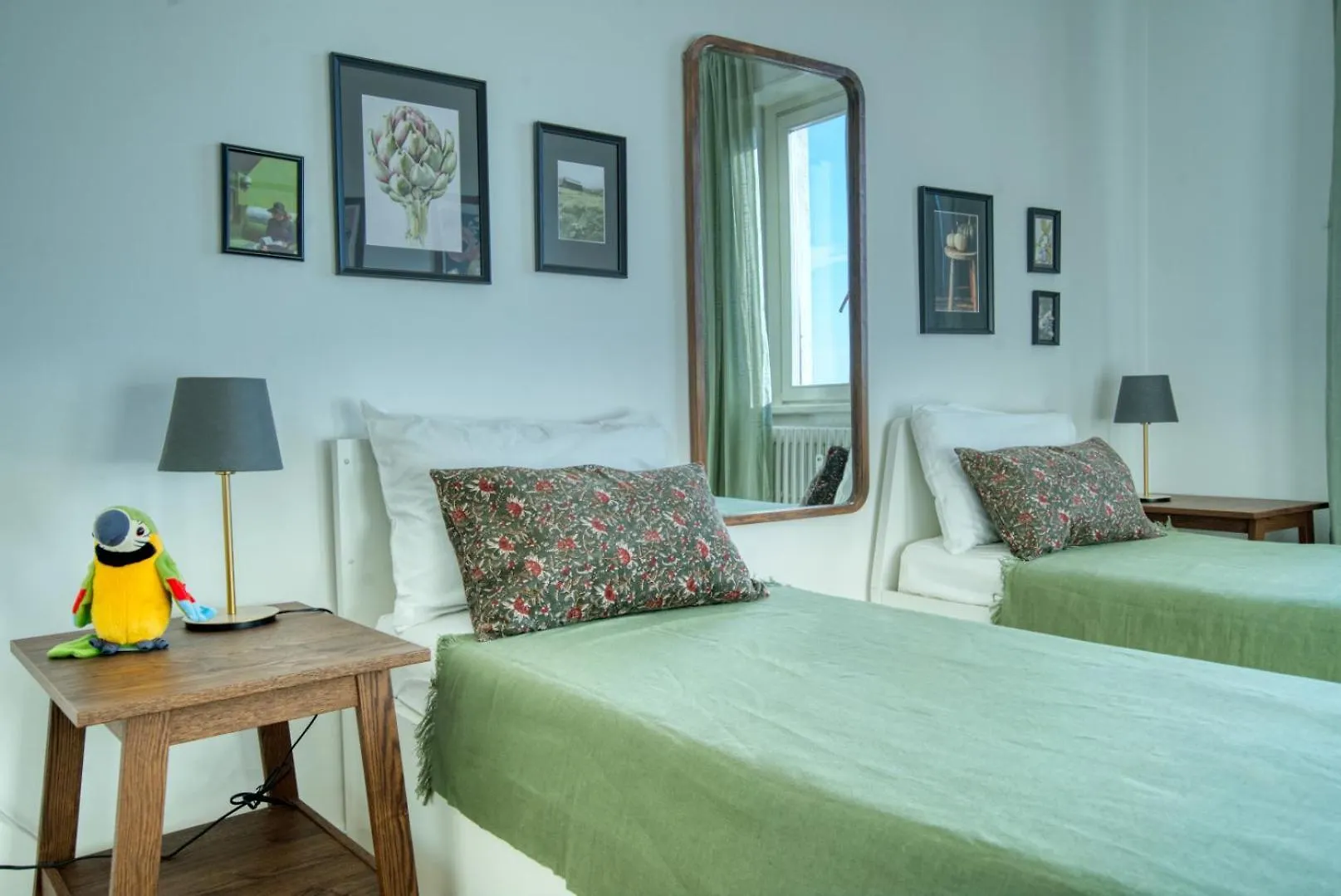 Spacious Penthouse With Panoramic Terrace - 20 Minutes From Duomo Milan